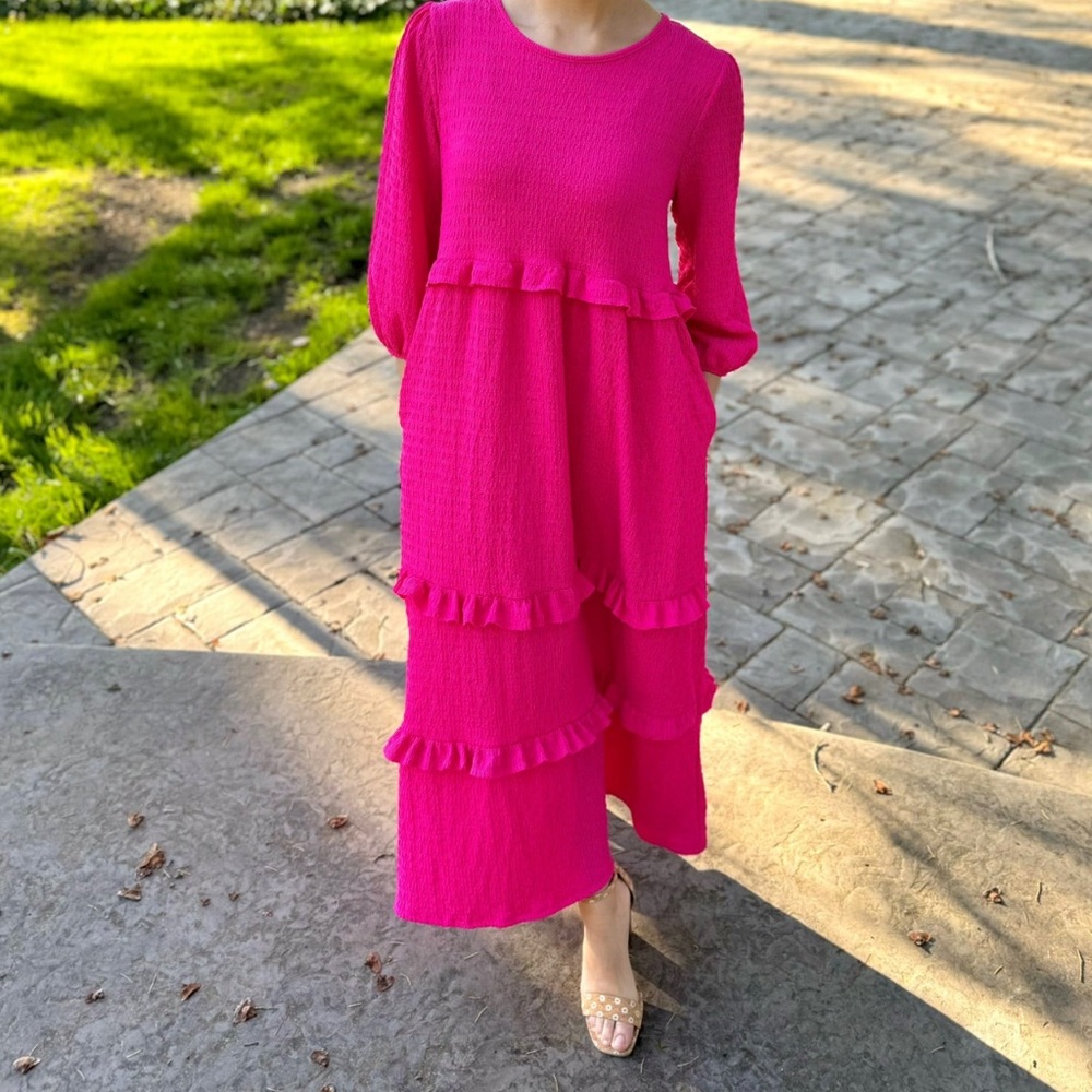 Adorable Hot Pink Textured dress…and it has pockets!!!
